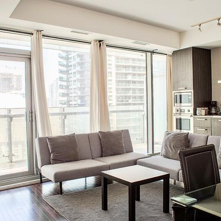 Central Condo In The Heart Of Toronto Esterno foto