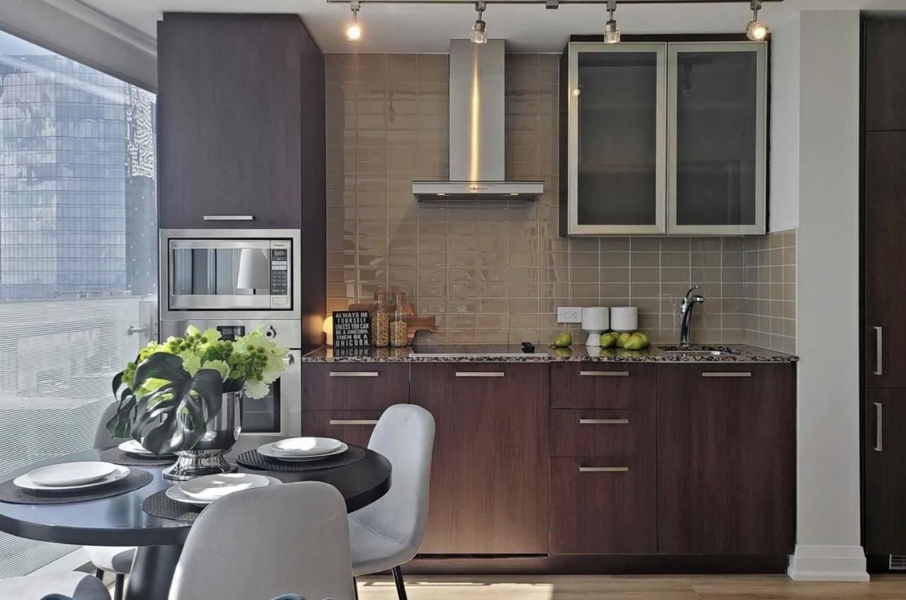 Central Condo In The Heart Of Toronto Esterno foto